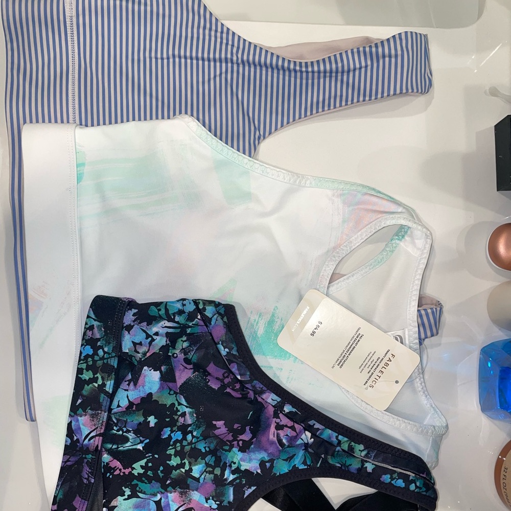 Fabletics sports bra bundle